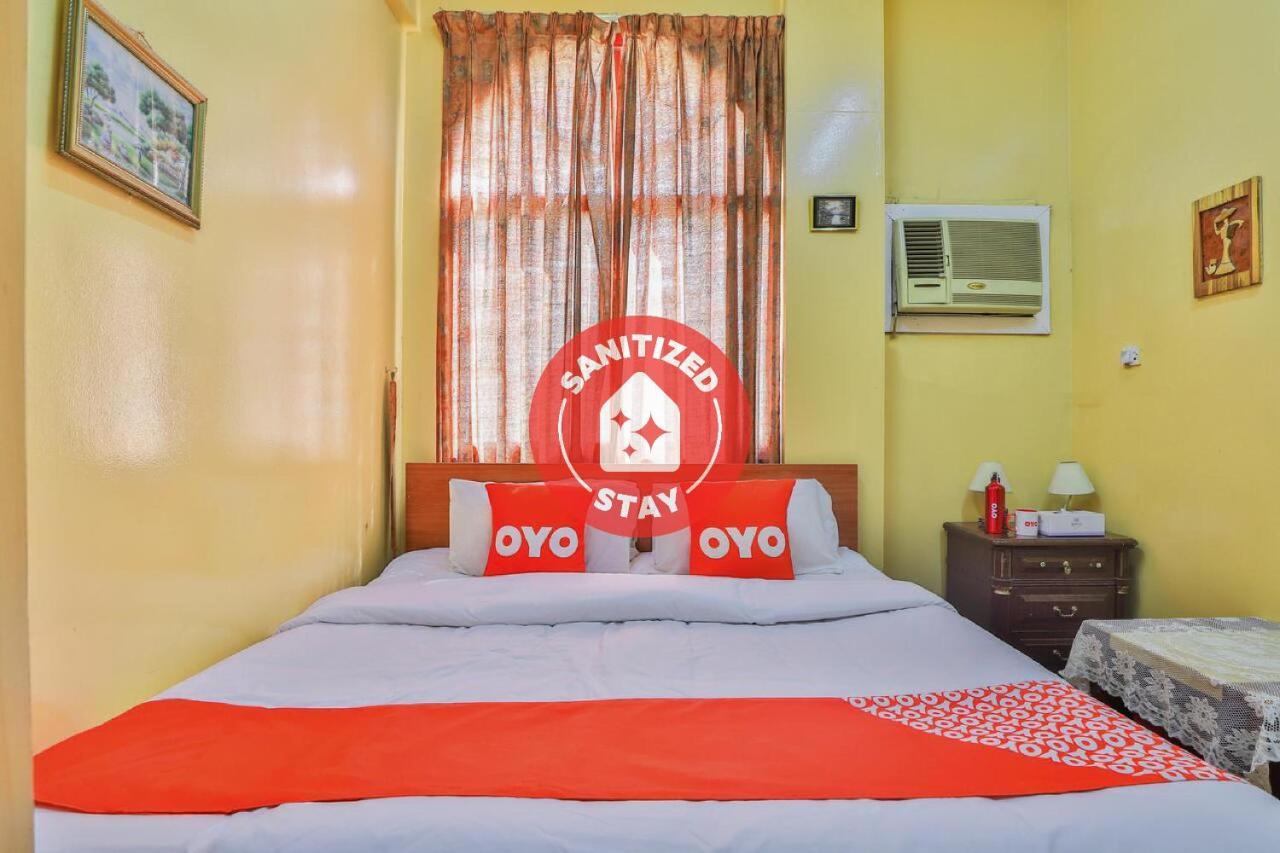 Oyo 393 Al Wehda Hotel Дубай Екстериор снимка